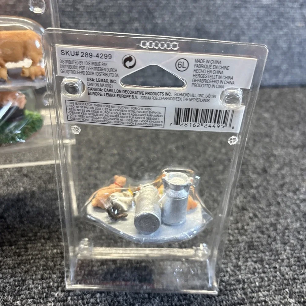 Lemax~Coventry Cove~Accessories Set of Farm Animals~24495/62999